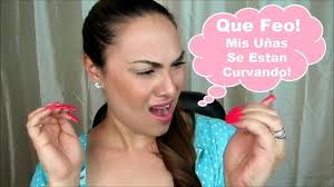 Porque Se Curvan De Los Lados Mis Uñas?