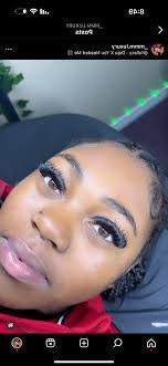 Marie Minks's Instagram, Twitter & Facebook