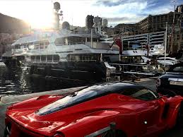 Achetez votre ferrari laferrari d'occasion en toute sécurité avec reezocar et trouvez le meilleur prix grâce à toutes les annonces ferrari laferrari à vendre en europe. Boatim Super Yachts Yacht Sports Car