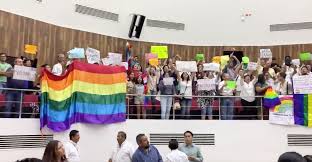 Jun 03, 2021 · piñera dará urgencia a un proyecto de ley de matrimonio igualitario en chile. Otra Vez Congreso De Yucatan Le Dice No Al Matrimonio Igualitario