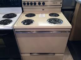 Magic chef electric ovens & stove repairs. Magic Chef Bisque Electric Range Stove Oven Used For Sale In Tacoma Washington Classified Americanlisted Com