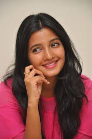 Deepthi Shetty Photos: Find Latest HD Images, Pictures, Stills & Pics