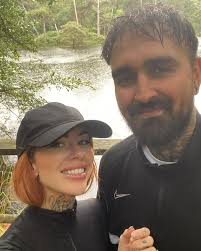 Gemma Rose Barnes (@reallifeofgemrose) • Instagram photos and videos