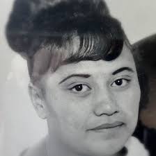 What are some recommendations for treating a plantar wart?