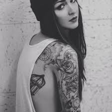 Tatouage Bras Les Plus Beaux Tattoos De Bras Reperes Sur Pinterest Marie Claire