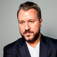 Erik Kurth's Instagram, Twitter & Facebook