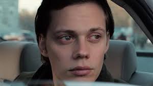 デクスター S1 E3 指先のない死体」で流れる曲は？挿入歌.com