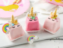 Mini maus (minnie mouse) sedeca figura od einfaches und leckeres minnie mouse muffins rezept mit oreo ohren! Punsch Minnie Mouse Rezept Ichkoche At