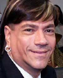 El Caleidoscopio de Lucy: Roberto Piazza: “En Argentina, hay mucho  prejuicio para vestir”