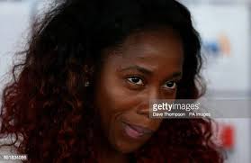 81 fotos e imagens de alta resolução de Shelly Dave