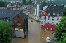 1 day ago · almanya'da büyük sel felaketi almanya, belçika'da ve hollanda'da çarşamba gününden bu yana etkili olan sağanak yağış ve selin yarattığı hasar giderek büyüyor. P 6djbi1il 10m