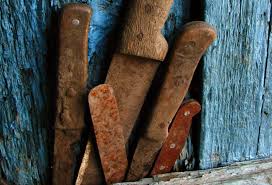 I previously covered the steel with mustard, it did work for some time, but then the knife started getting rusty again even if i do not wipe it after washing. How To Stop Kitchen Knives From Rusting A Full Guide Kitchen Knife Planet
