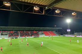 Seraing in 1996, the club again renamed itself to seraing rul and started playing at the stade du pairay where the former rfc seraing played until its default. Le Rfc Seraing Revele Son Programme De Preparation A La D1b Tout Le Foot Walfoot Be