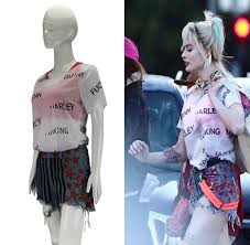 Here is the harley quinn shirt and it's the same tee seen in the movie worn by margot. Harley Quinn White Shirt With Pinstripe Shorts Ultimate Jackets Blog