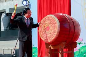 Tin tưởng, kỳ vọng vào kỳ tích mới của đất nước. Pho Thá»§ TÆ°á»›ng VÅ© Ä'á»©c Ä'am Giao Dá»¥c Cáº§n Sá»± Chung Tay Cá»§a Gia Ä'inh Nha TrÆ°á»ng Va Xa Há»™i Bao Nhan Dan