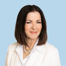 Diane Wallick's Instagram, Twitter & Facebook