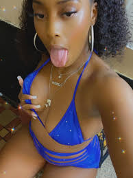 Pinkypromises Cam Model: Free Live Sex Show & Chat | Stripchat