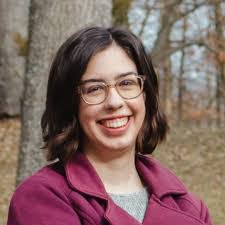 Stephanie Viselli's Instagram, Twitter & Facebook