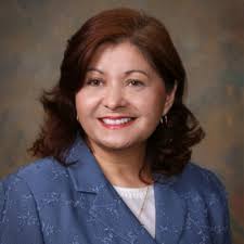 Celebrating another Daisy winner at HCA Clear Lake🌼🌼. Congratulations  Prodel Datorin, we are so thankful to have you