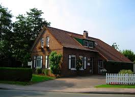 Der haustyp strandvogt ist ein gemauertes friesenhaus und passt ideal in diese landschaft. Nordsee Haus An T Oll Deep Wohnungen Dornumersiel