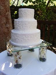 Buttercream Love The Presentation Wedding Cake Display Simple Wedding Cake Wedding Cake Stands