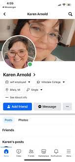 Lauren Fifield's Instagram, Twitter & Facebook