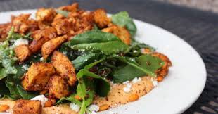 Oleh karena itu air kelapa bisa menjadi pilihan selama kehamilan karena dapat menghidrasi dan menyediakan elektrolit untuk ibu hamil. 7 Resep Makanan Praktis Untuk Ibu Hamil Happinest Id