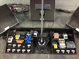 'back the way we came: Noel Gallagher Auf Twitter A Noel S Eye View Of His Pedal Board Nghfbtour Http T Co Rq5yrlxcbd