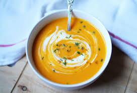 Veloute De Carottes Au Curry Rouge Et Lait De Coco Royal Chill Blog Cuisine Voyage Et Photographie Recette Veloute Carotte Veloute Courgette Cuisson Des Aliments