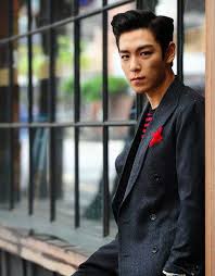 Korean hairstyles for men korean males have a wide range of hair lengths, with some maintaining the generic male hair length and others challenging the female hair length. 20 New Korean Hairstyles Men Fahion And Style 2016