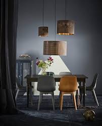 Ikea Odger Tuoli On Sininen Ja Siina On Kulhonmuotoinen Istuin Ja Pyoristetty Selkanoja Dark Home Decor Blue Dining Room Furniture Home Decor