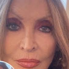 Eunice Barth's Instagram, Twitter & Facebook