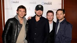 Leonardo dicaprio and tobey maguire met as child actors. Leo Dicaprio And His Buddies Call Themselves The Wolf Pack Now Gq