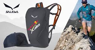 Across the alps by foot and paraglider. Bergzeit Frischluft Kick Mit Salewa Zu Den Red Bull X Alps