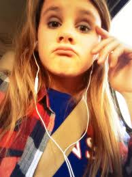 Nora Ritchie (@noraritchie02)