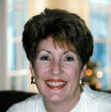 Ellis Oglesby's Instagram, Twitter & Facebook