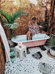 All our ofuro tubs have 25 of interior height (30 exterior height) which is an ideal depth to provide a full body soak. 25 Homemade Outdoor Bathtub Plans You Can Build Easily