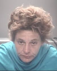 Deanna Wolf's Instagram, Twitter & Facebook