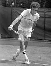 José luis clerc fue uno de los deportistas argentinos más relevantes de la historia y cuarto tenista del mundo en 1981. Jose Luis Clerc Arg Tenis