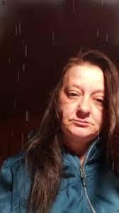 Christine Dissinger's Instagram, Twitter & Facebook