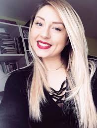 Terminally ill cancer woman, 28, given just days to live after shunning  chemo to enjoy her last hours shares heartbreaking final photos