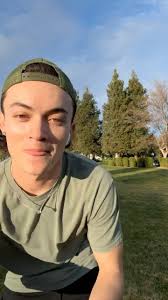 Ethan Bain's Instagram, Twitter & Facebook