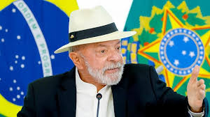 Governo do Paraguai convoca embaixador brasileiro após fala de Lula