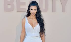 As Jennifer Aniston And Kim Kardashian Reveal Their Weight Here S What Your Favorite Celebs Weigh Daily Mail Online My younger brother is 12, 5'5 and 140lbs. daily mail