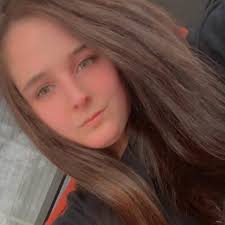 just took a pregnancy test and it's positive😫🥴😭 yall help me OUTTTT idk  how to tell the dad! kind yall ￼ I've been moody as hell lately and I've  been avoiding him