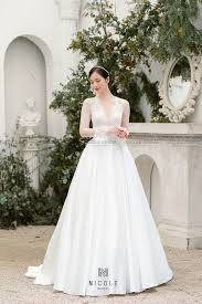 Top 30+ mẫu Váy cưới đi bàn đẹp nhất diện ngày trọng đại - Nicole Bridal