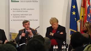 Ich glaube ja, elmar brok, 179 kilogramm konzentrierte cdu, das war der einzige, der wirklich. Martin Sonneborn On Twitter Brussel Lv Hessen Elmar Brocken 150 Kilo Cdu Mep Pladiert Fur Eine Eu Armee Und Schlaft Vor Begeisterung Ein Http T Co Jt5lhdukbc