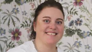 Monica byggde nytt hus i ny kommun