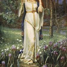 In roman mythology, flora was a goddess of flowers, and flowering plants, both the fruit bearing ones and the ornamental ones. Deities Of The Spring Equinox
