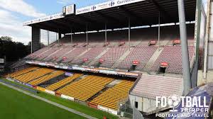 Home to football team rc lens, the 41,229 capacity ground has around 4,000 seats more than the city's population, and is often used for rugby matches. Stade Felix Bollaert Delelis Guide Rc Lens Football Tripper